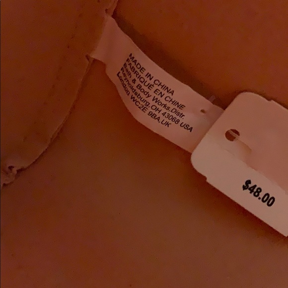 Bath & Body tote - Picture 4 of 6